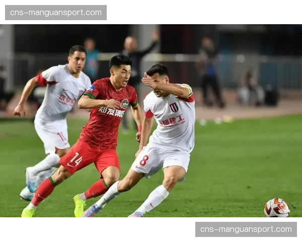 【2026年4月中超联赛·赛后·述评联赛八轮战罢，争冠与保级集团雏形初现，中游竞争白热化